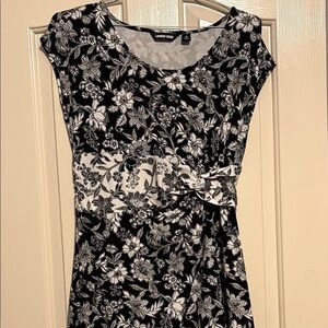 Lands' End Black & White floral fit and flare Midi Dress, size Medium